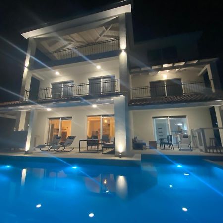 Villa Papalina 3 Barbat na Rabu المظهر الخارجي الصورة